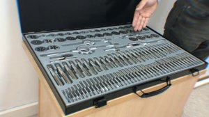 Видеообзор набора метчиков и плашек М2-М18 110 предметов «ТЕХРИМ» (T030004)