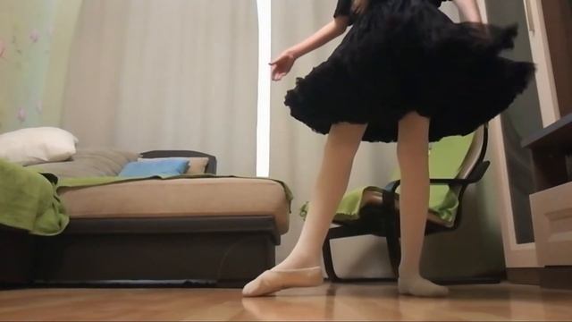 ?УРОК КЛАССИКИ/БАЛЕТ/РЕ ЛЕ ВЕ/ГРАНД-БАТМАН/ БАТМАН ТАНДЮ ЖЕТЕ? смотреть онлайн