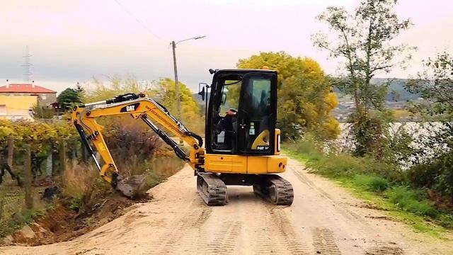 Finanzauto - Miniexcavadora Cat® 303E para Excavaciones Jorge González смотреть онлайн