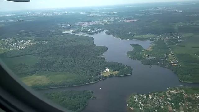 Посадка в Шереметьево 05.2019. А330 Landing In Sheremetyevo смотреть онлайн