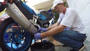 Change oil on 2008 BMW K1200S