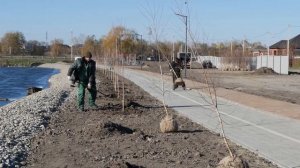Кореновск. Продолжается благоустройство набережной.