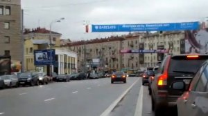 Владислав Юрьевич Сурков едет на работу