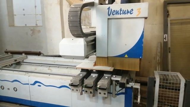 Деревообрабатывающий центр WEEKE Venture 3 смотреть онлайн