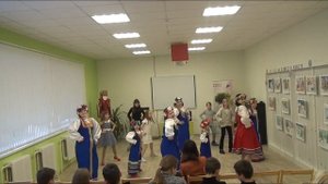 10.02.23 ЮНОСТЬ! - флешмоб со зрителями - Народный ансамбль "В Мире Танца" #юность #добро #флешмоб