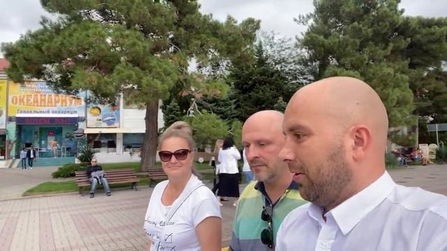 ПЕРЕЕЗД в Геленджик на ПМЖ: ОТЗЫВ, плюсы-минусы! Дистанционная покупка КВАРТИРЫ в ЖК Черноморский-2
