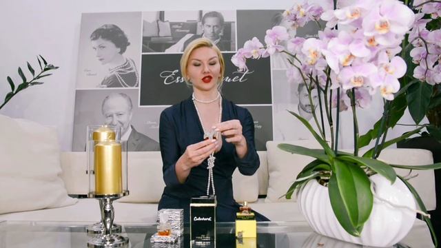 Кожаные шипры - прекрасны для лета! Обзор ароматов Robert Piguet и Cabochard Gres. смотреть онлайн