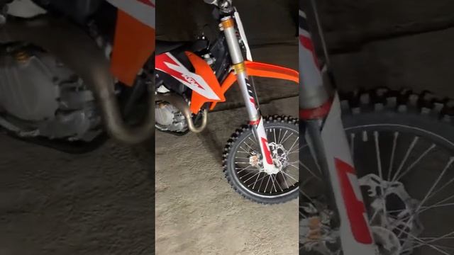 KTM 450 SX F 2019 102 h смотреть онлайн