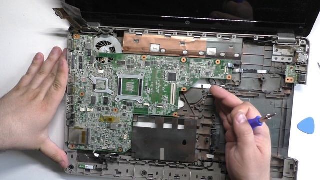 Intel i5 за 900 рублей устанавливаем в ноутбук. (HP G72-A20ER)(Разборка, установка) смотреть онлайн