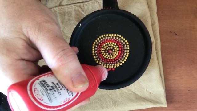 606. Декор старой кружки. Точечная роспись. The decor of the old mug.