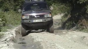 Serbia  2014, 4x4, Isuzu Trooper/Opel Monterey