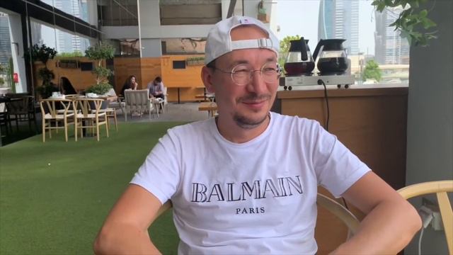 Как делать деньги из воздуха. Советы от миллионера Рустама Мухаметгалеева. смотреть онлайн