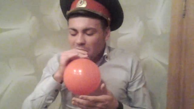 Мент дунул шарик смотреть онлайн