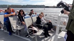 В Кронштадт на новом скоростном катамаране