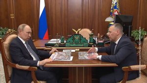 Президент Владимир Путин встретился с губернатором Михаилом Евраевым