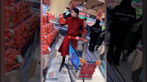 The beautiful woman has polio in one leg and walks on one crutch #polio #polio_woman