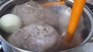 Вкусный домашний холодец. Как правильно сварить прозрачный, насыщенный, вкусный. Есть тонкости!
