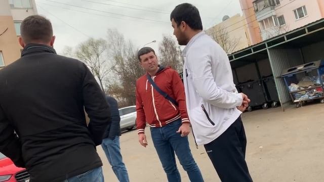 Машина сломалась прямо во время продажи! Но мы не растерялись)