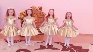 Песня. "Улыбка для бабушки"