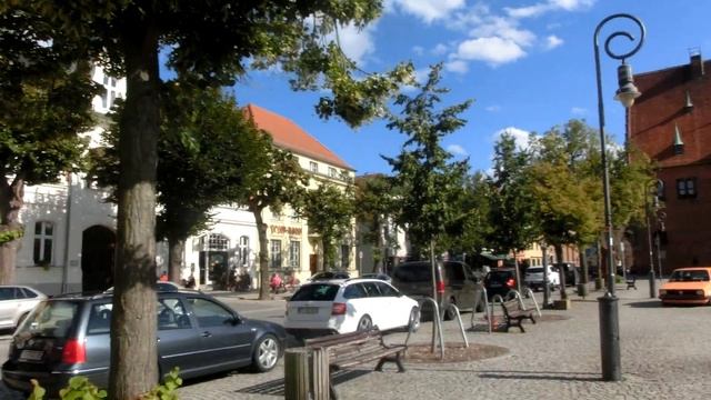 Jüterbog.Oт автовокзала по Mönchenstraße и по 102 дороге,минуя ратушу ,городские ворота 18.08.2019