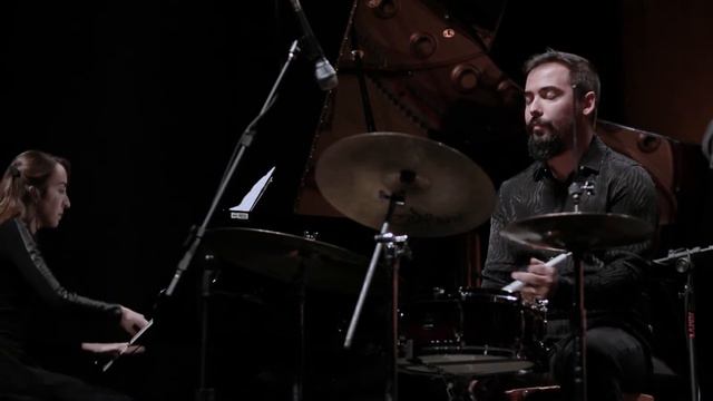 Toca de Tatu + Orquestra Ouro Preto - Suíte Retratos 1. Pixinguinha смотреть онлайн