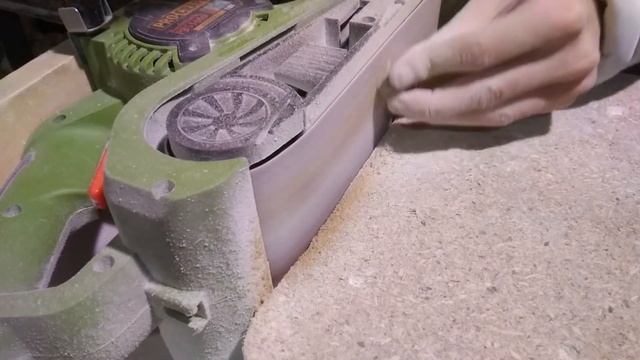 СВЕТЯЩИЙСЯ КОСМИЧЕСКИЙ КУЛОН смотреть онлайн