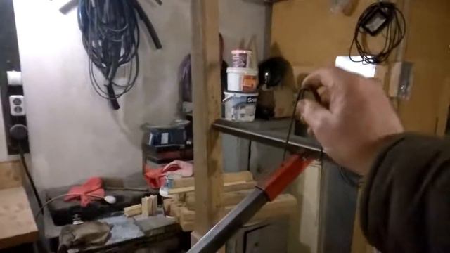 Стол с откидными ножками смотреть онлайн