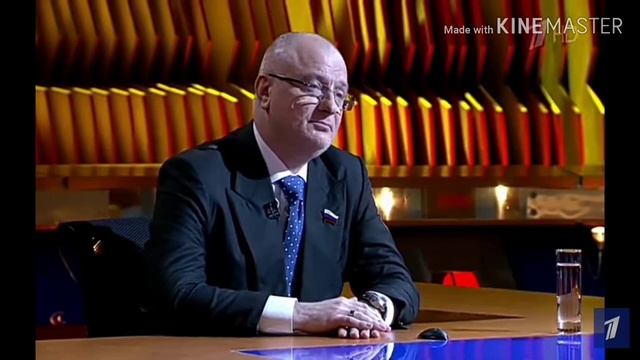 Свободным жить или как раб служить? Вот в чем вопрос. С прямой спиной ходить или согнуть в поклоне смотреть онлайн