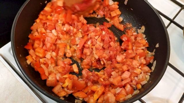 КЛАССИЧЕСКАЯ ШАКШУКА. Легендарная израильская яичница. Это можно есть