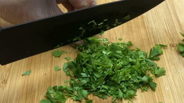 Köstlicher und origineller Salat aus Banalkohl. Es ist nur ein Glücksfall. #119 смотреть онлайн