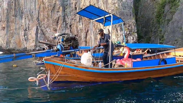 Koh Phi Phi And Phi Phi Lee смотреть онлайн