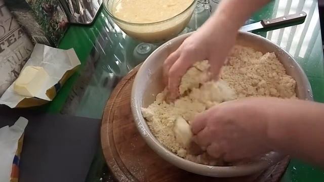 "ЛАКОМКА" ТВОРОЖНАЯ это какое то волшебство, до чего же она вкусная. смотреть онлайн