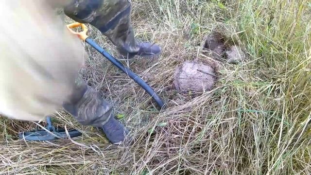 Покинутый мир.Коп металлолома.