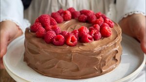 Торт ШОКОЛАЗМ - мягкий шоколадный торт с карамелизованной грушей