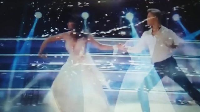 Я приглашаю вас . . .#Танец#Бал#Королева. смотреть онлайн