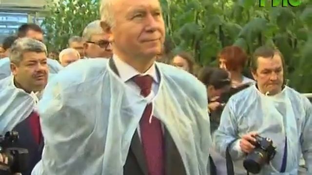 Солнце круглый год, небывалый урожай смотреть онлайн