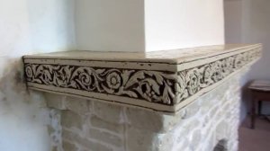 Декоративная штукатурка. Отделка камина глиной. Имитация выбеленного камня.