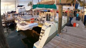 Покупка нового катамарана.  В океане на Шамане. Серия 170