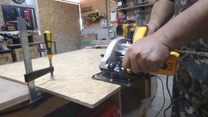 รีวิว เลื่อยวงเดือน 7 นิ้ว DEWALT DWE5615 ตัดดี ใบดีเท่าตัวแพง แต่ราคาถูกกว่า?