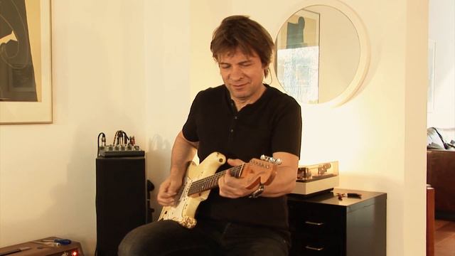 The 2019 Vahlbruch Chorus & 2009 Fender Custom Shop '68 Stratocaster Heavy Relic смотреть онлайн