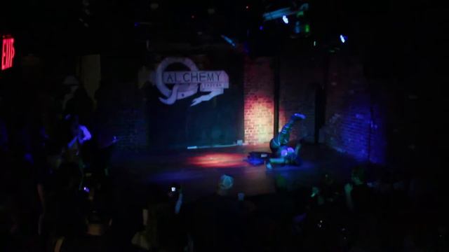 Camellia Bay Burlesque- Play Me смотреть онлайн