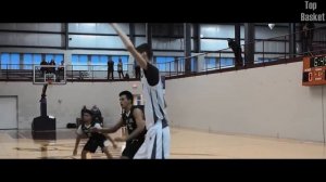 ЕМУ ВСЕГО 17 ЛЕТ! САМЫЙ ВЫСОКИЙ В МИРЕ БАСКЕТБОЛИСТ !? [Robert Bobroczky]