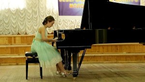 В. Купревич "Фонтаны Цвингера"