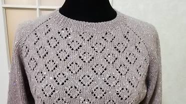 Вязанная спицами кофточка регланом сверху из пряжи alize sal abiye. смотреть онлайн