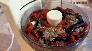 Делайте сразу несколько порций. Вкуснейшая НАМАЗКА НА ХЛЕБ из вяленых помидор. Весь СЕКРЕТ в специя