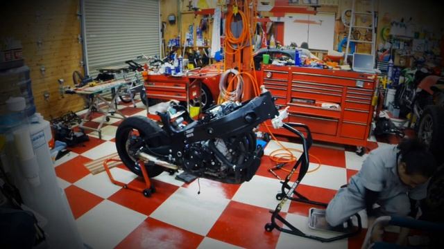 Disassembly of Suzuki GSX1300R "Hayabusa" '09 смотреть онлайн