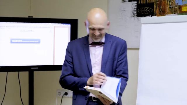 Хороший стресс как способ стать сильнее и лучше - Келли Макгонигал. Рассказывает Евгений Смолин смотреть онлайн