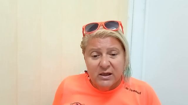 В автобусные кондиционеры, вентиляцию, сиденья и т д "что-то вмонтируют", чтоб воздух стал ЧИЩЕ. смотреть онлайн