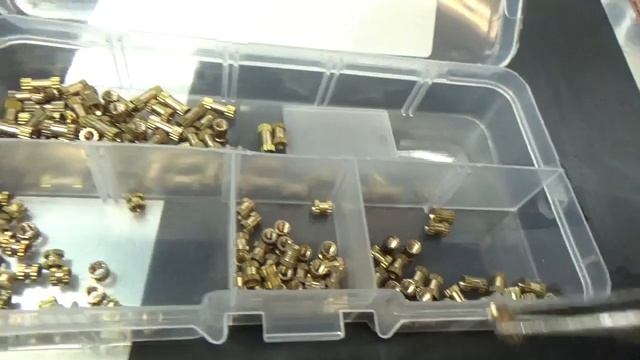 Lenovo Yoga 500 Display Bildschirm flackern, Wackelkontakt Scharniere locker смотреть онлайн