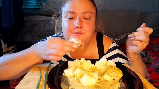 Мукбанг ? Ленивые Голубцы ? Картофан ? Селёдка ???? смотреть онлайн